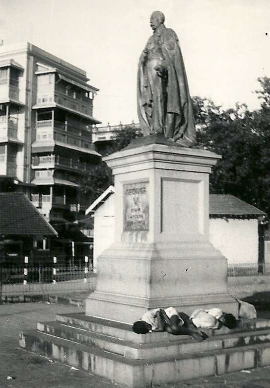 Shivaji statue gateway india