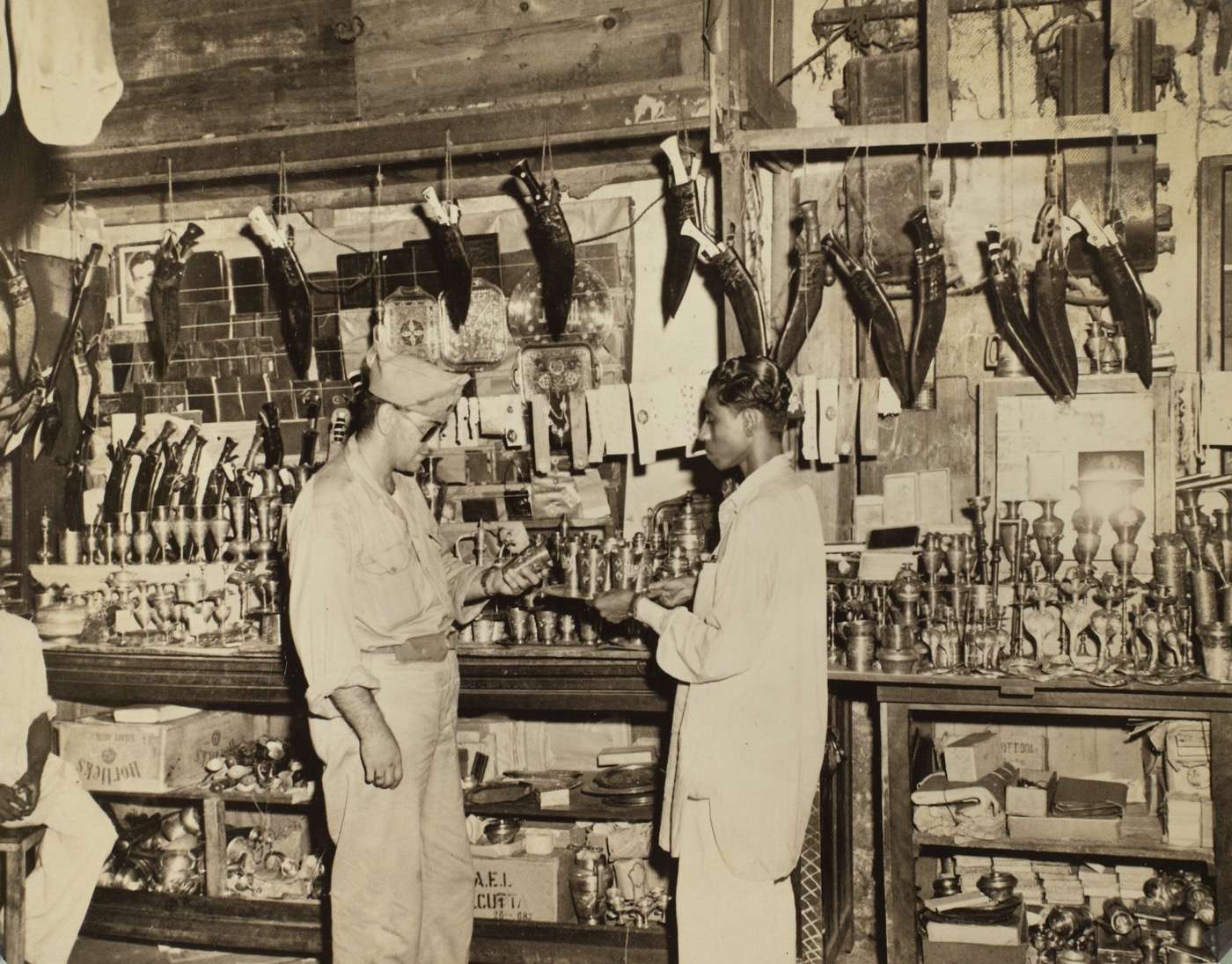 Brassware and Gurkha knives shop.jpg Brassware and Gurkha knives sold at New Market